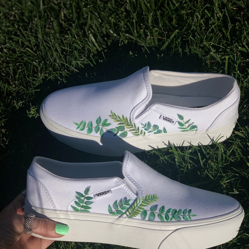 Handpainted custom vans - Picture 5 of 5